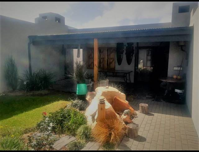 2 BEDROOM HOUSE RENTED IN CROSSWAYS FARM VILLAGE